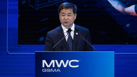 中國電信柯瑞文:新型云網(wǎng)寬帶基礎設施發(fā)展形成三個趨勢